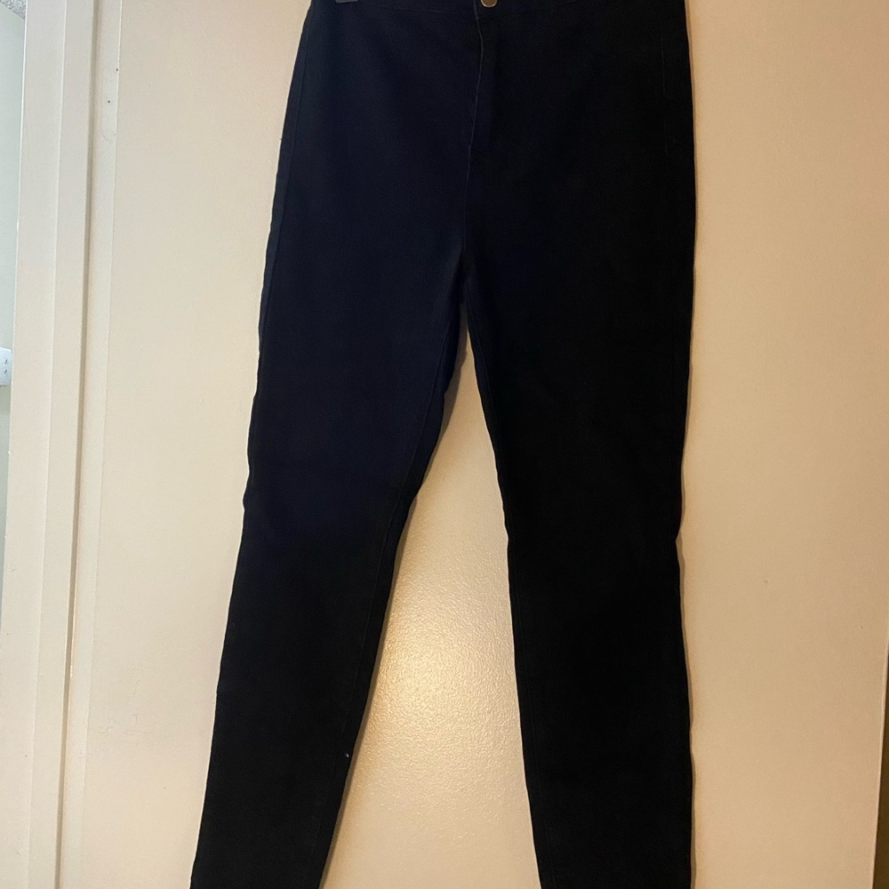 Forever 21 Classic Black Trousers